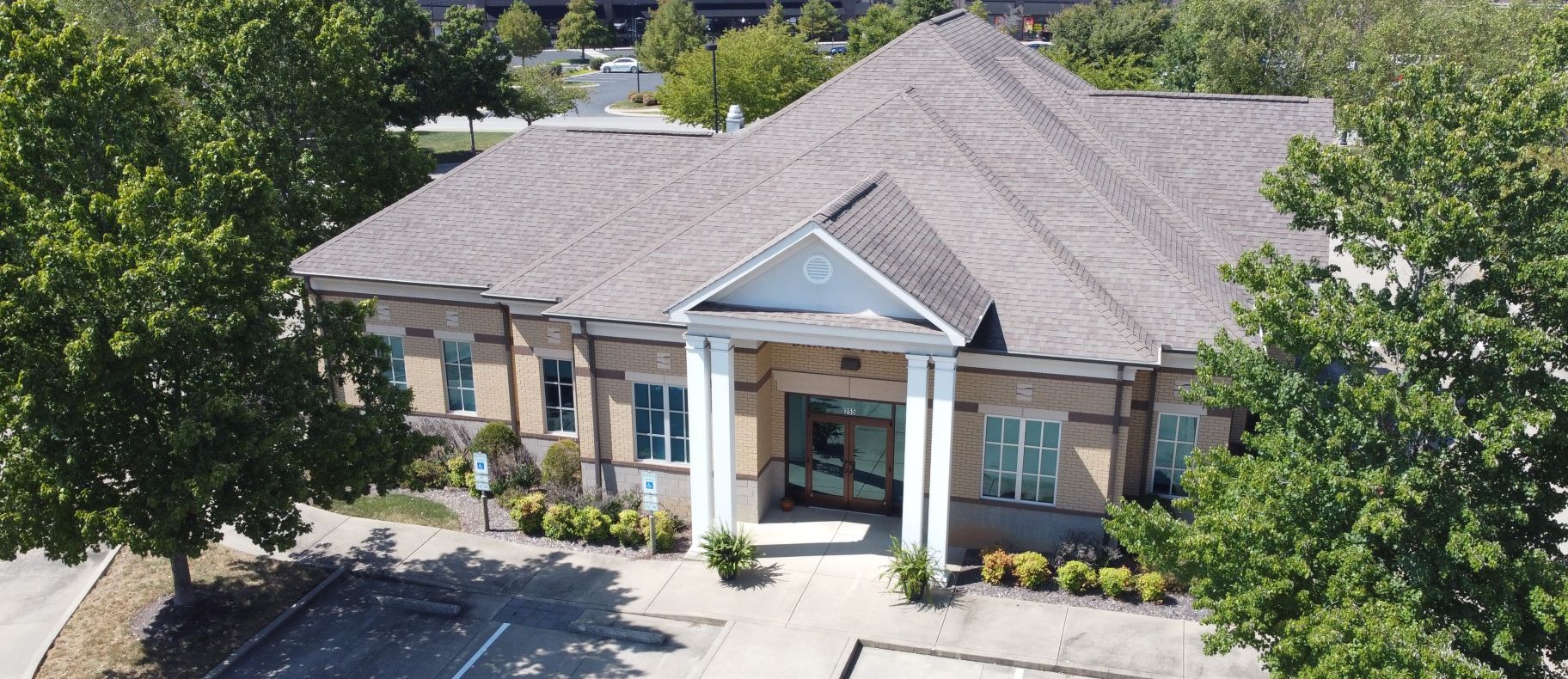 Exterior image of Indian Lake branch in Sumner County.
